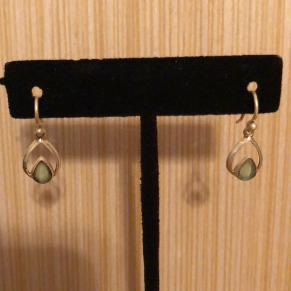 Sterling Silver & Green Gem Earrings - Picture 2 of 4
